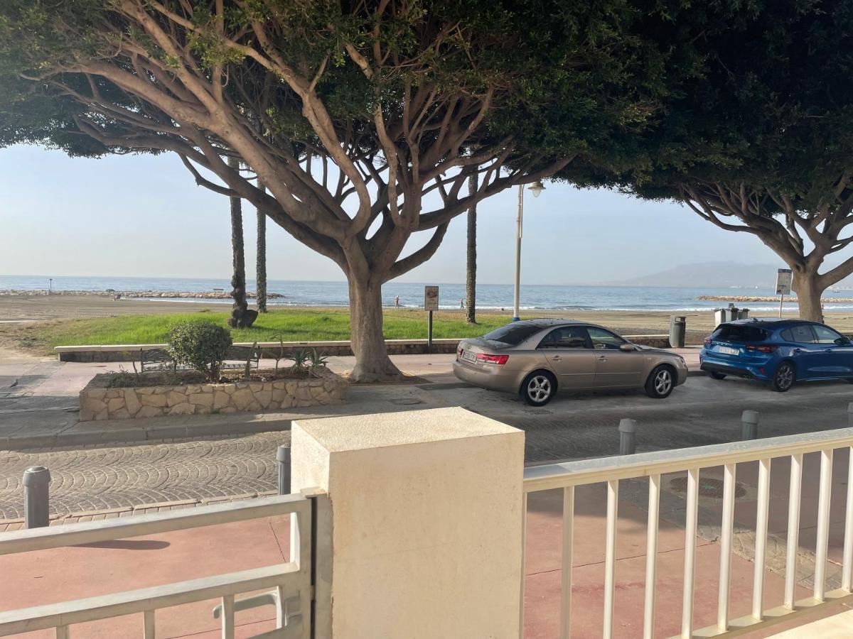 Beachfront House Malaga Ngoại thất bức ảnh